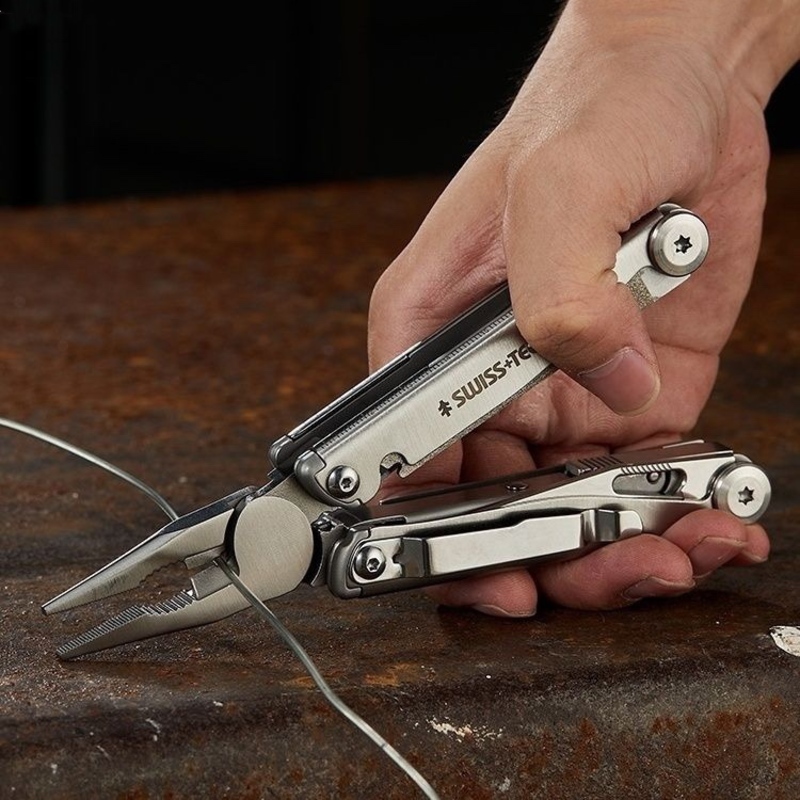 SWISS TECH 18in1 Multitool Dol - Hunting And Outdoor Supplies recensie en prijs