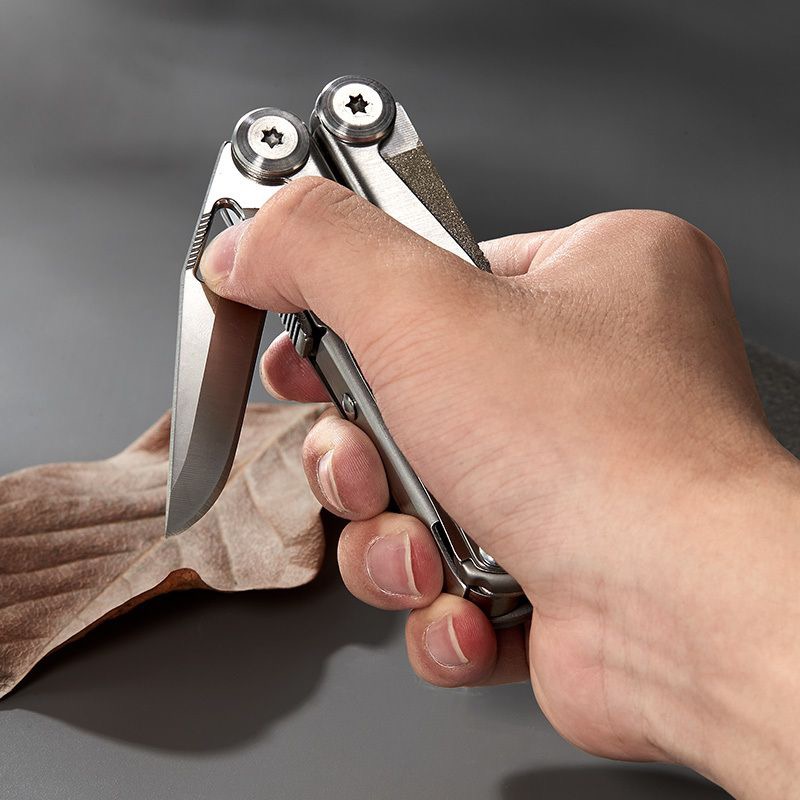 SWISS TECH 18in1 Multitool Dol - Hunting And Outdoor Supplies recensie en prijs